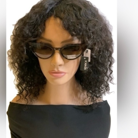 Accessory Bundle-Beach Hat and Sunglasses - Picture 8 of 10